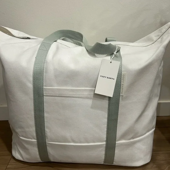 Cozy Earth Bubble Cuddle Cream Throw Oversized Blanket NEW in plastic - Picture 3 of 5